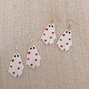 Cute Ghost Heart Ghost Earrings NWT